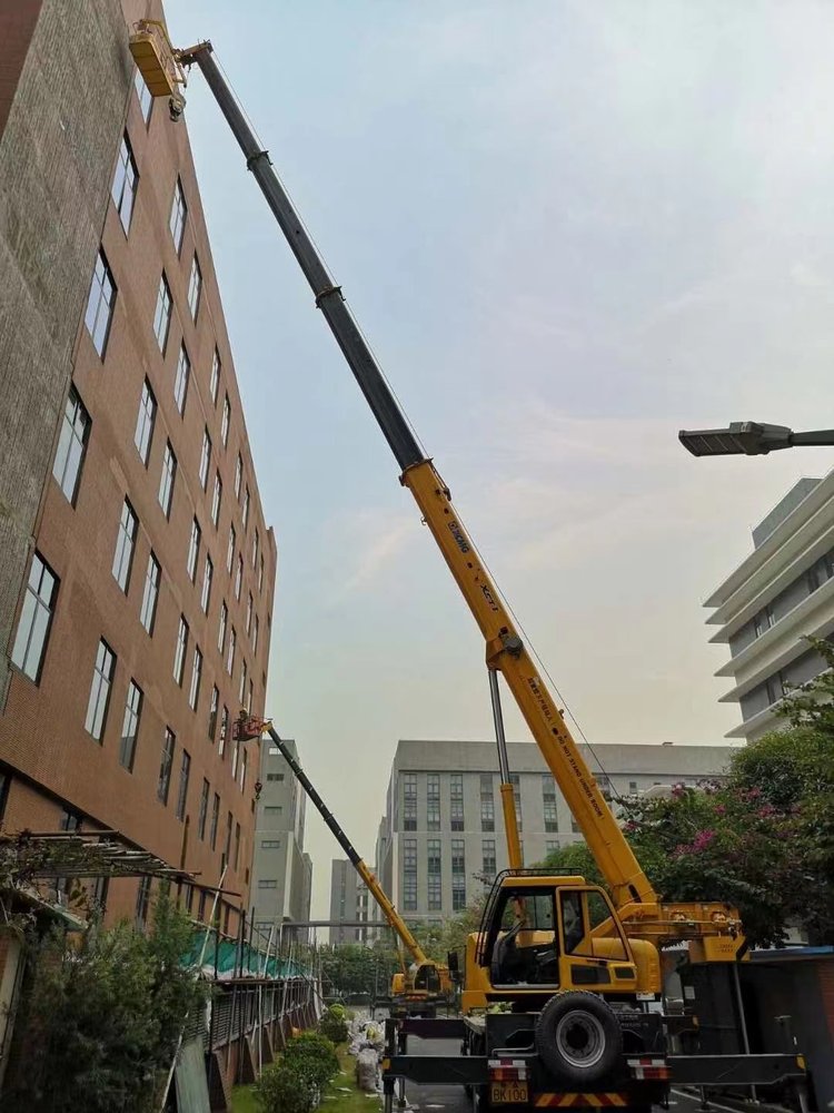 临武桥梁施工必备！大吨位吊车出租选型经验分享