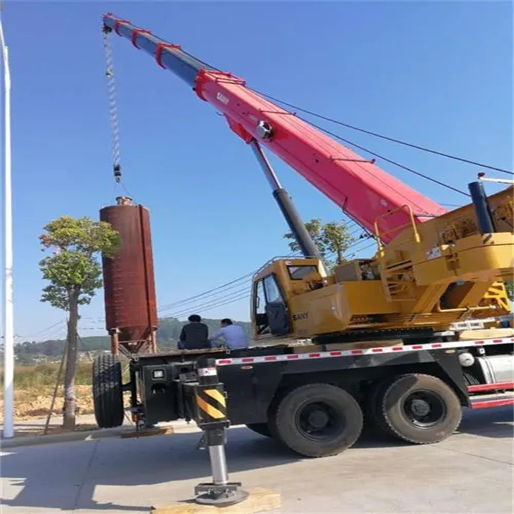 临武专业吊车租赁多少钱