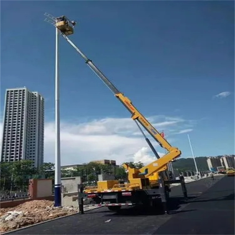 临武维修路灯的曲臂升降车出租